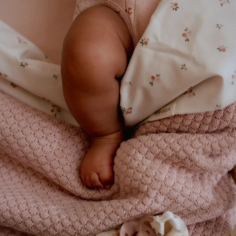Little Dutch Gebreid ledikantdeken - Fleece - Roze - Essentials