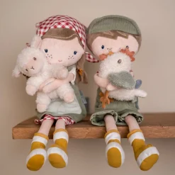 Little Dutch Knuffelpop Boer Jim met kip 35cm