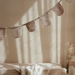 Little Dutch Slinger met vlaggetjes - Beige - Essentials